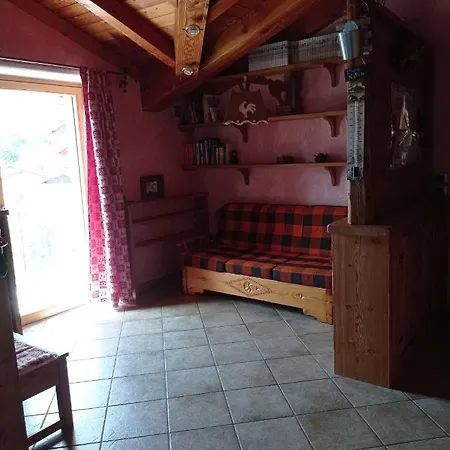 Torrent Du Chateau Casa Vacanze Aosta Exterior photo